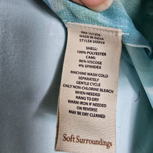 Soft Surroundings Tropical Print Button Up Blouse and Cami Set S Resort Vacation - Picture 10 of 14